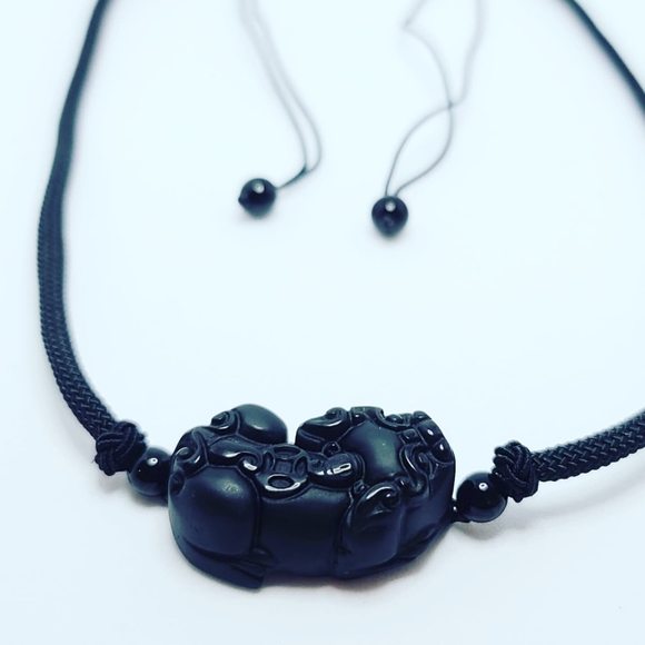 Black Obsidian Pixiu Carving Unisex necklace ✨ - Picture 2 of 5